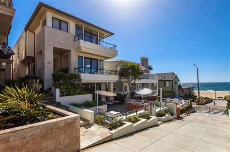 209 Rosecrans Avenue. 209 Rosecrans Avenue, Manhattan Beach CA (310) 545-0707. $4,400. 1 unit available. 2 bed • 3 bed. On-site laundry, Dishwasher, Garage, Air conditioning, Furnished, Garbage disposal + more. View all details. Schedule a tour. Check availability.